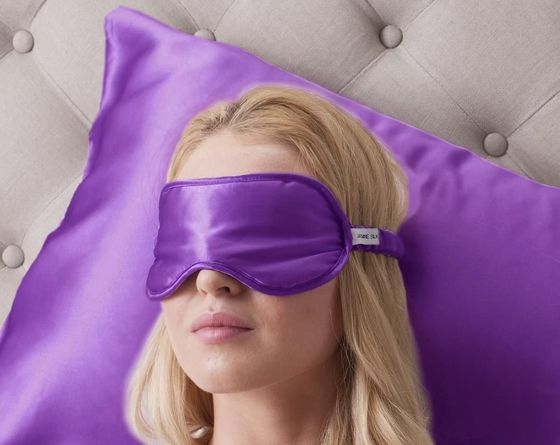 Authentic Silk Luxury Eye Mask In Bright Purple
