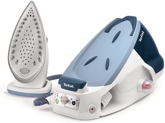 Professional Steam Iron With Navy Exterior