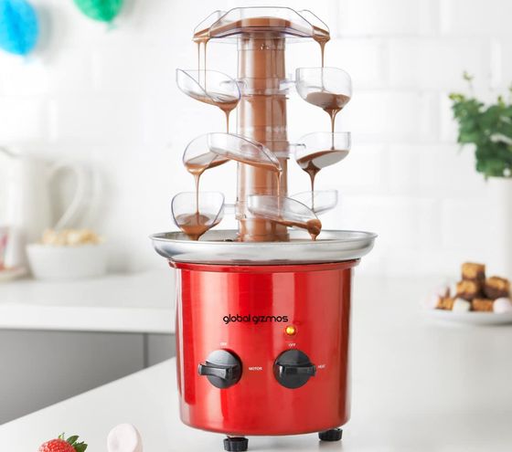 Chocolate Fountain With Skewers