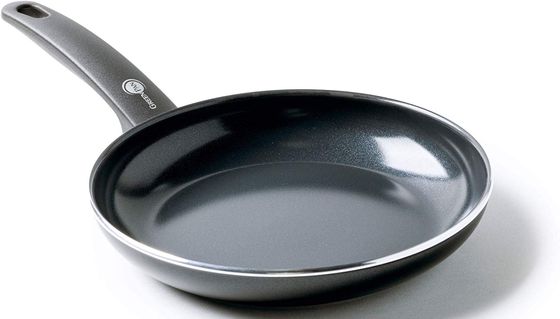 Black Ceramic Frying Pan With Long Grip