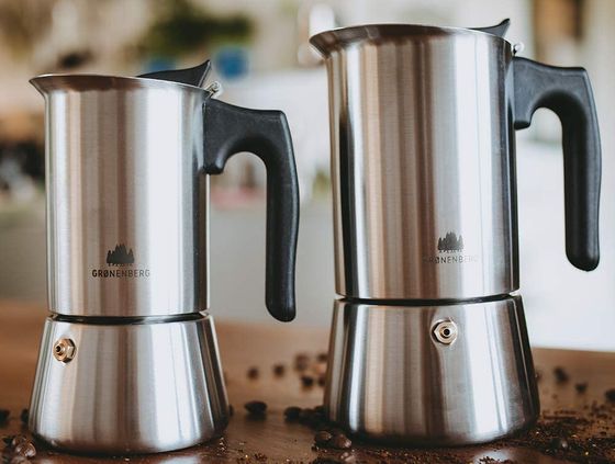 Stovetop Moka Pot With Curved Spout