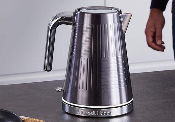 Steel Kettle In Contemporary Finish