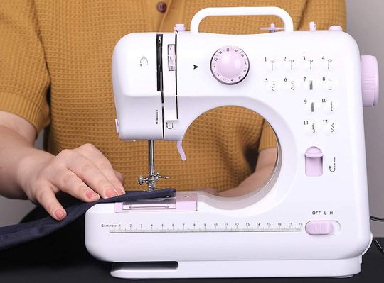 Quick Portable Sewing Machine With Handle On Top