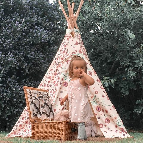 Teepee for Girls Bedroom With String Lights