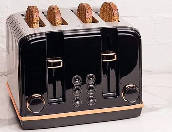 4 Slot Large Slice Toaster In Black
