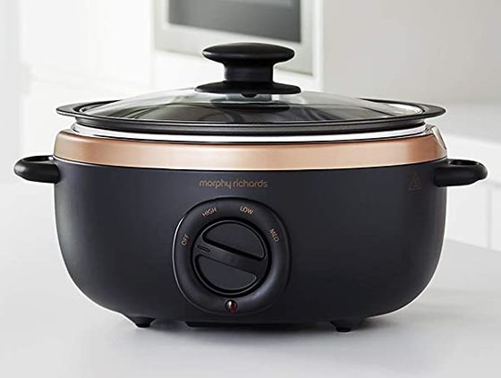 Black Slow Cooker With Stylish Gold Trim