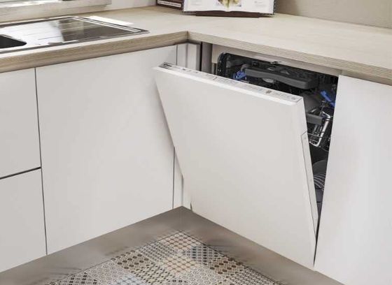 Modern Dishwasher In Steel Finish