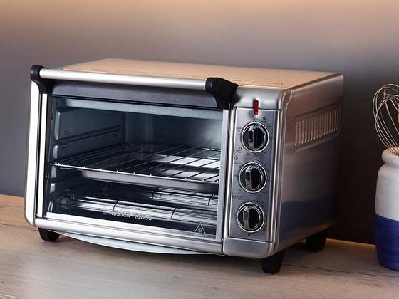 Electric Pizza Oven With Chrome Surface