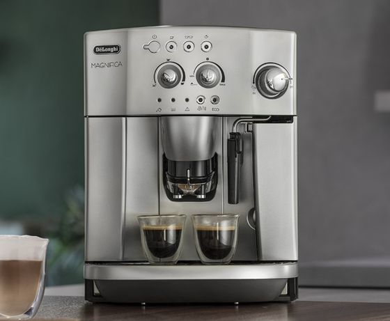 Magnifica Bean/Cup Coffee Machine