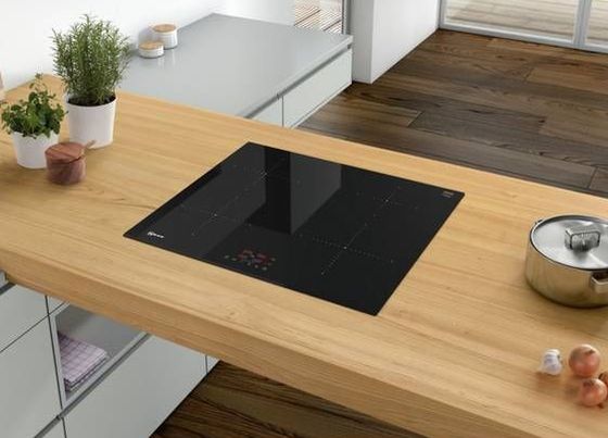 Bevelled 60cm Four Zone Induction Hob