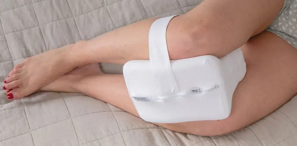 Between The Knees Pillow For Sleeping In All White
