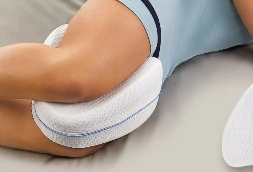 JML Contour Pillow For Side Sleeping Blue Trim