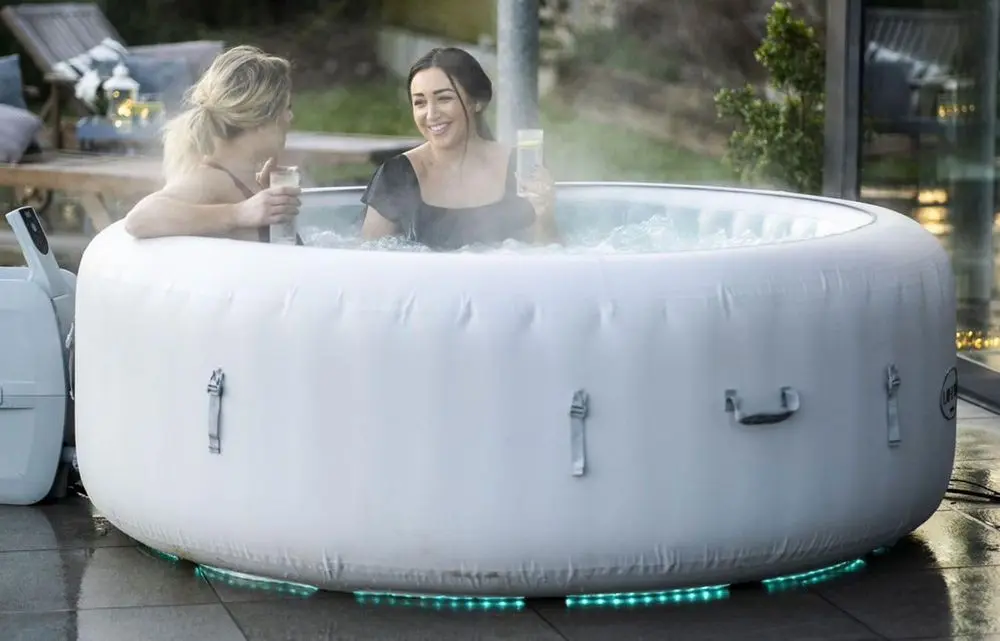 Lay-Z-Spa Inflatable Hot Tub Spa With 2 Girls
