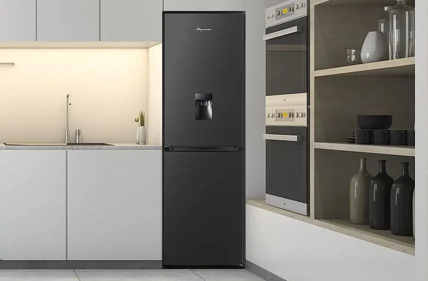 Fridgemaster Freestanding Fridge Freezer With Dispenser