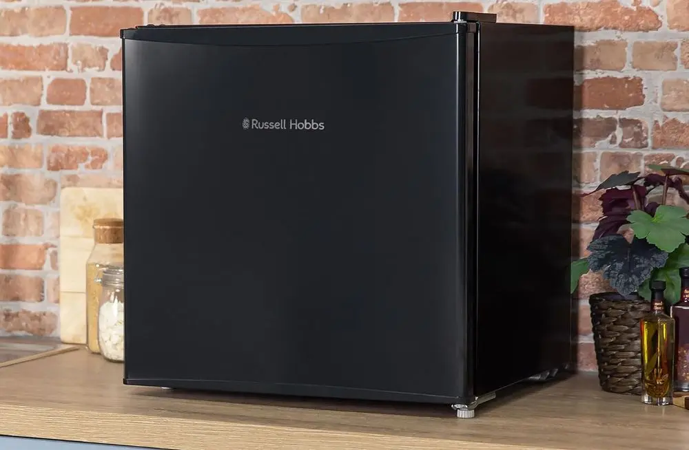 Russell Hobbs Freezer 31 Litre Capacity On Wood Shelf