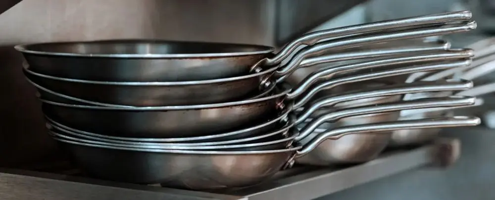 8-Inch Non Stick Pan Piled