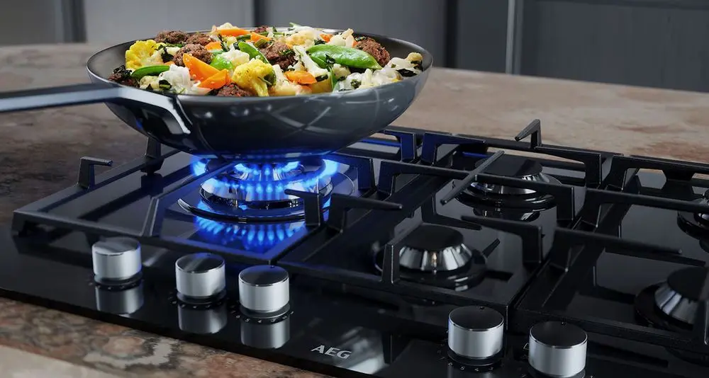 55cm Gas Cooker With Glass & Wok