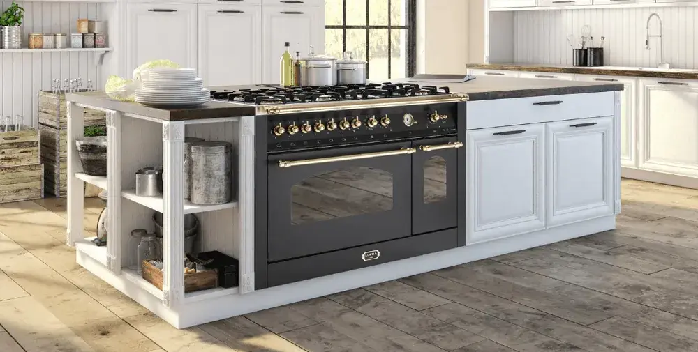 Electric Range Cooker In Kitchen Island