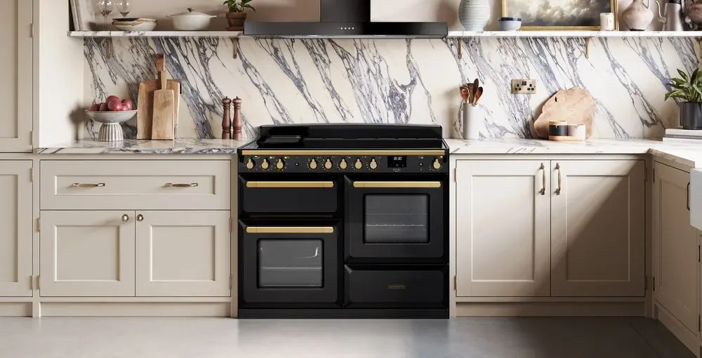 90cm Range Cooker In Smart Cooking Zone