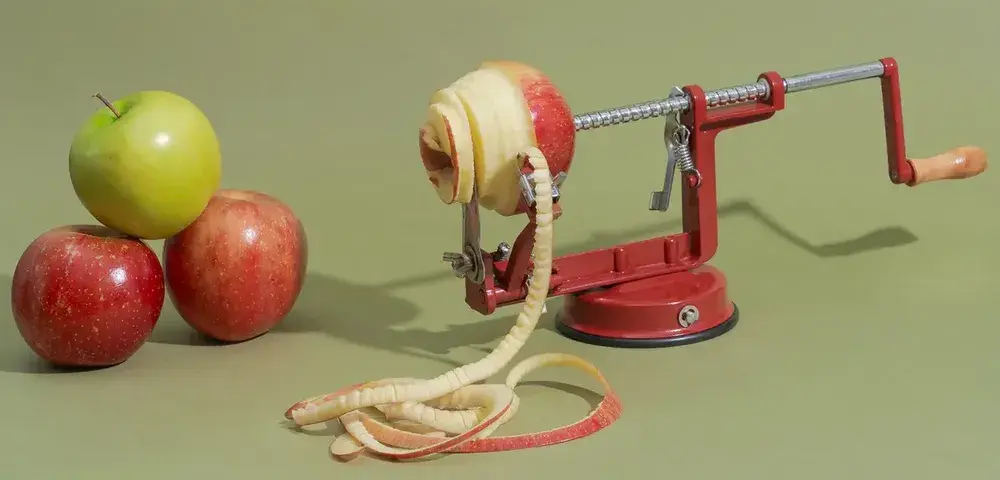 Potato And Apple Peeler Device