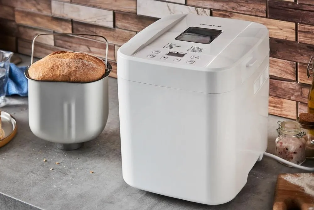 Russell Hobbs Electric Bread Maker With Metal Basket