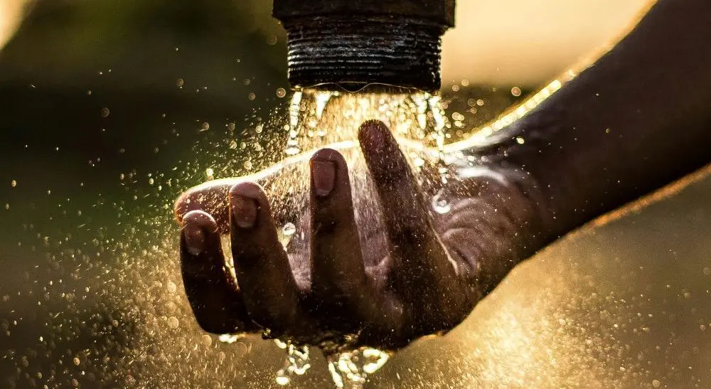 Wet Hands & Water Tap