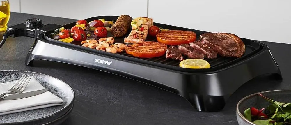 Geepas 1600W Electric Barbecue Grill In Black