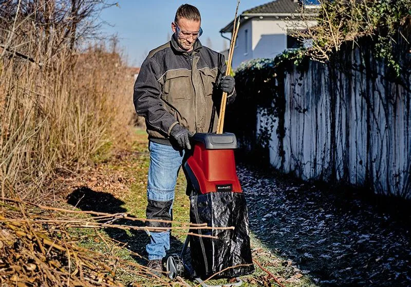 Einhell 2500W Mulcher Shredder In Garden