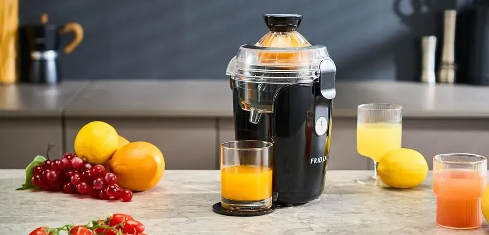 Fridja Citrus Juicer Machine