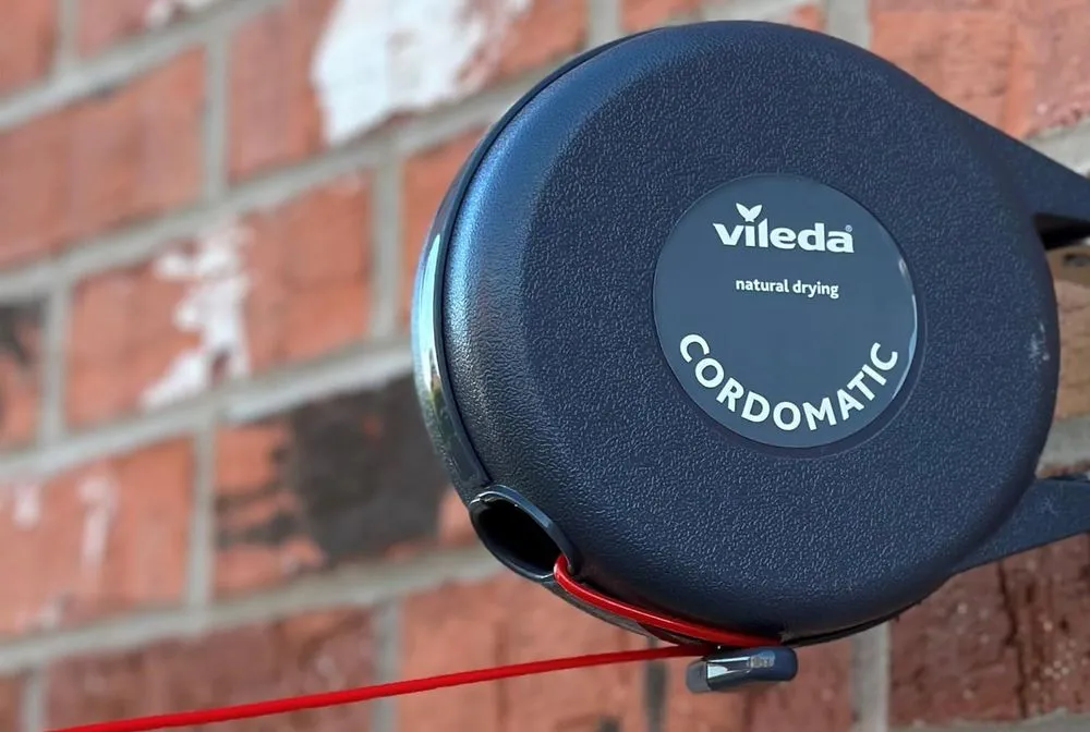 Vileda Cordomatic Retractable Line Fixed To Wall