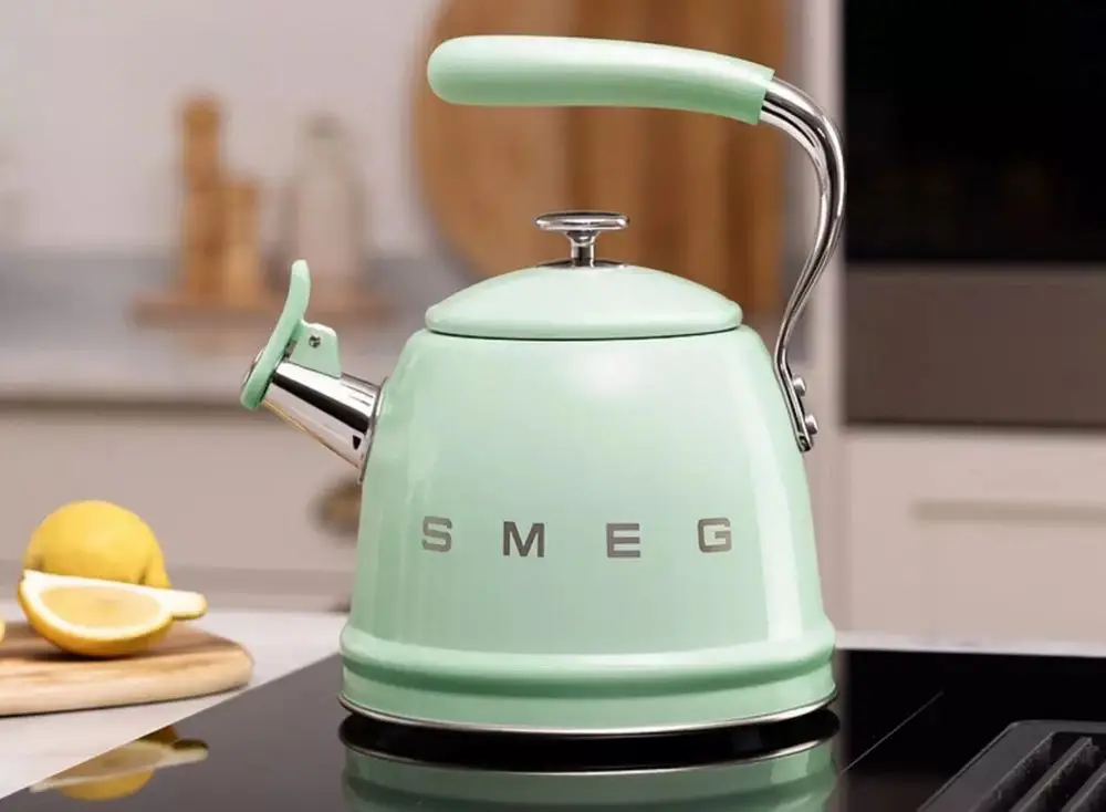 Enamel Stove Top Kettle SMEG