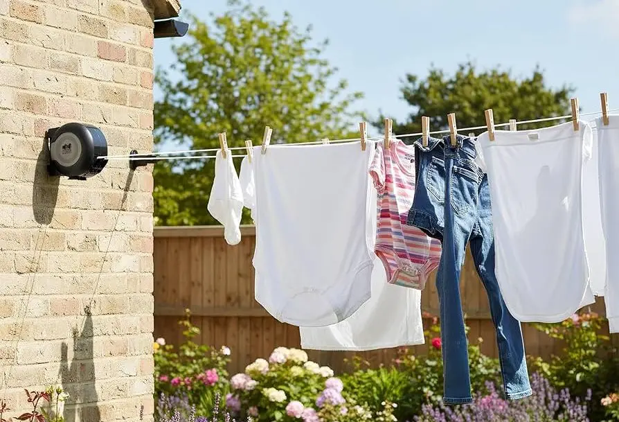 Wall Mounted Clothesline On Wall