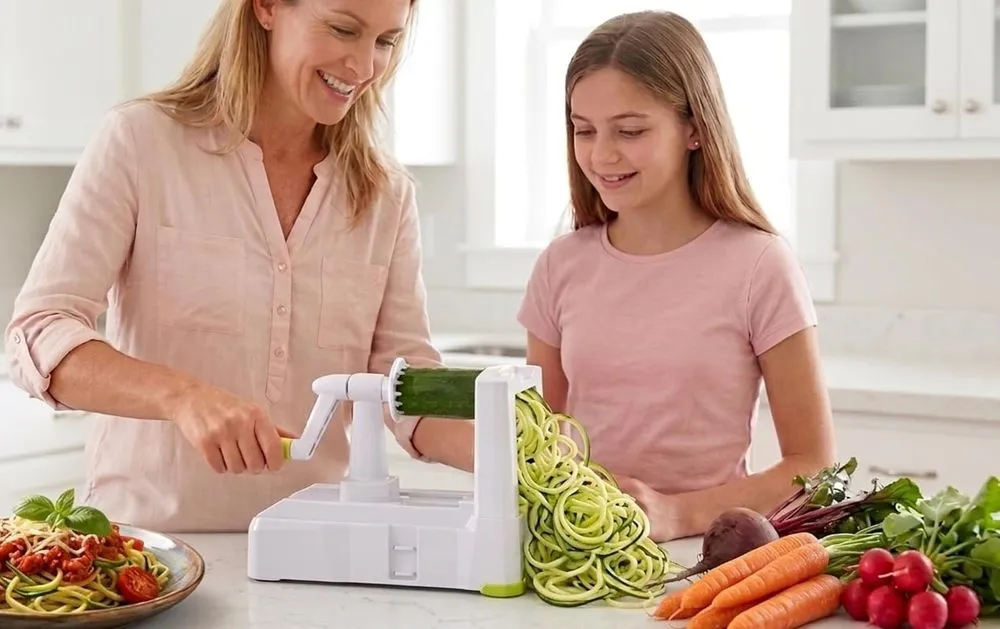 Brieftons Japanese 7-Blade Veg Spiralizer With Big Handle