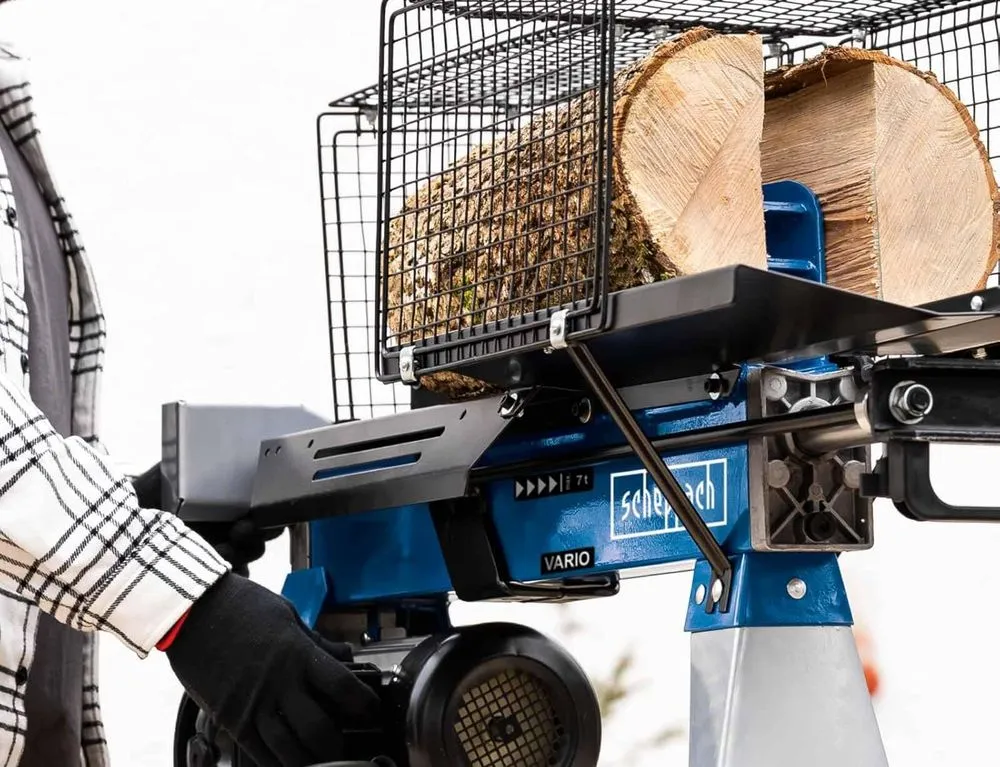 Scheppach 7ft Electric Log Splitter With Operator