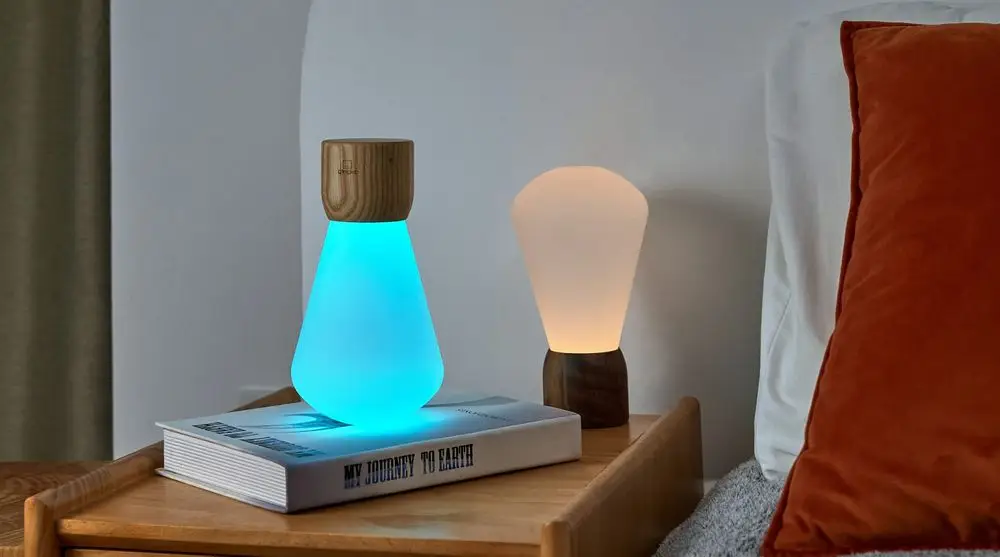 Colour-Changing Light Bulbs With Remote Control In Bedroom