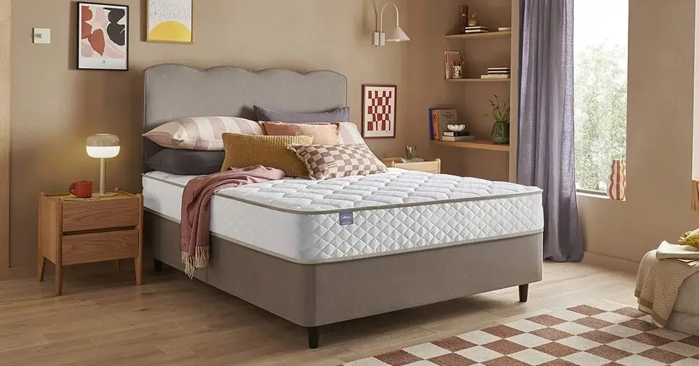 Cool Gel Memory Foam Mattress In White