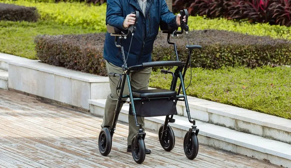 4 Wheel Zimmer Frame Up Style