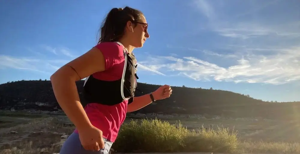 Women's Running Hydration Vest In Field