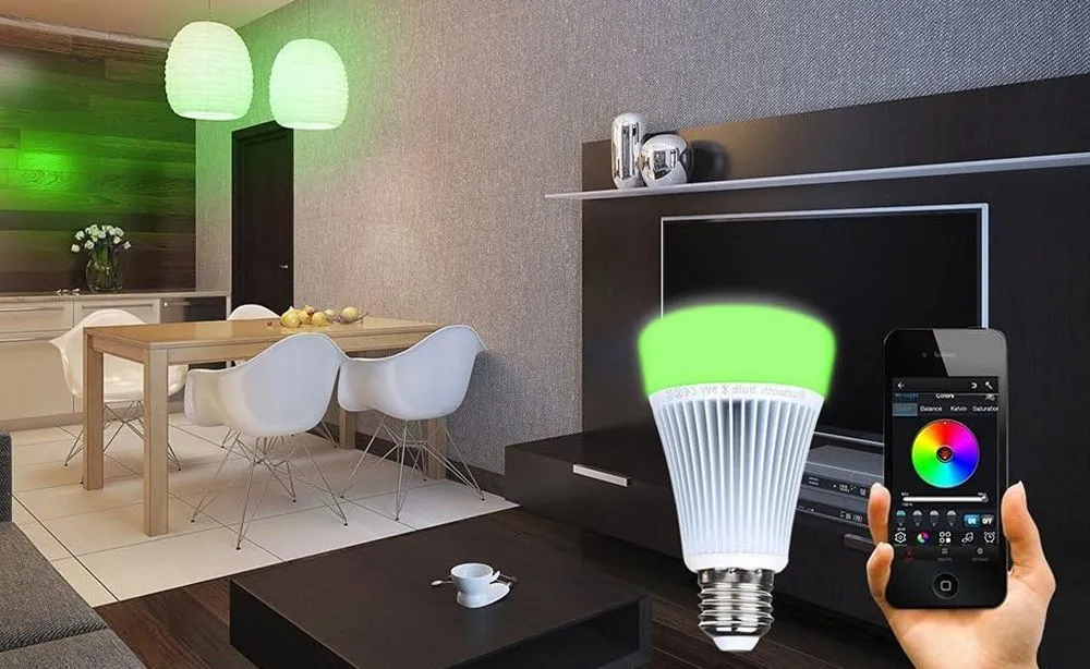 LightEU Night Light Colour-Changing Bulb Screw Type