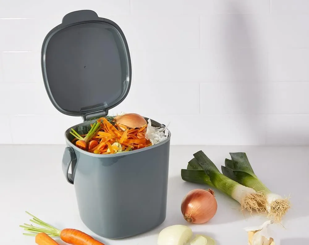 OXO Good Grips Compost Bin With Veg Waste