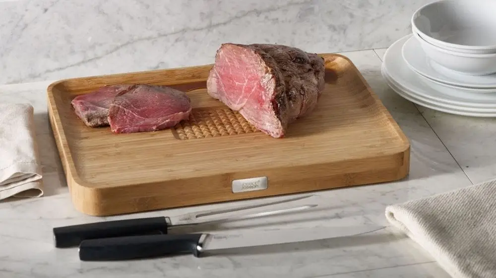 Bamboo Bread Cutting Board With Meat