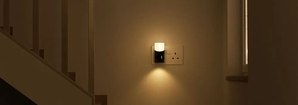 Black Lyridz Sensor Light On Stairs