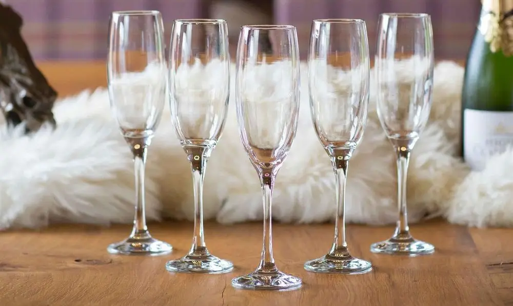 5 Tall Wedding Flutes & Bottle. Best Champagne Flute Glasses & Glassware Sets Page.