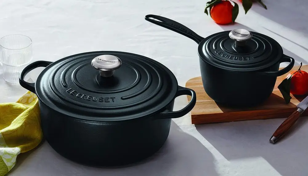 6-Litre Cast Iron Casserole Dish In Kitchen