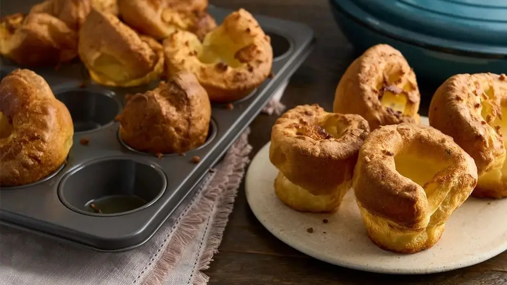 Large Ceramic Yorkshire Pudding Tin